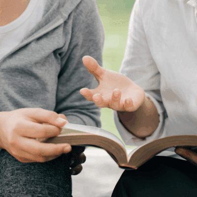 A Simple Way to Explain the Gospel + Free Printable Illustration to Help You Share It